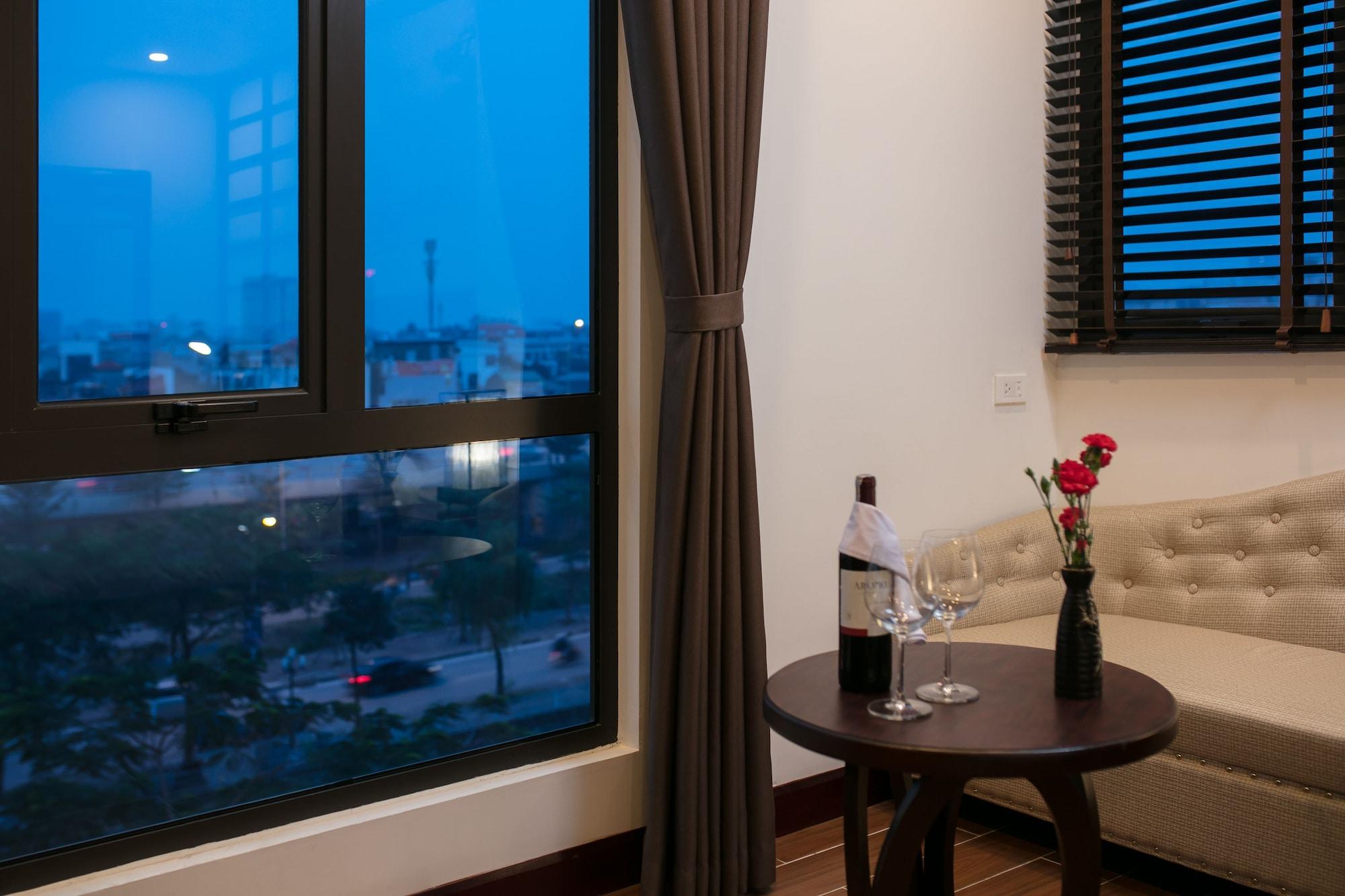 22Land Residence Hotel & Spa ハノイ市 エクステリア 写真